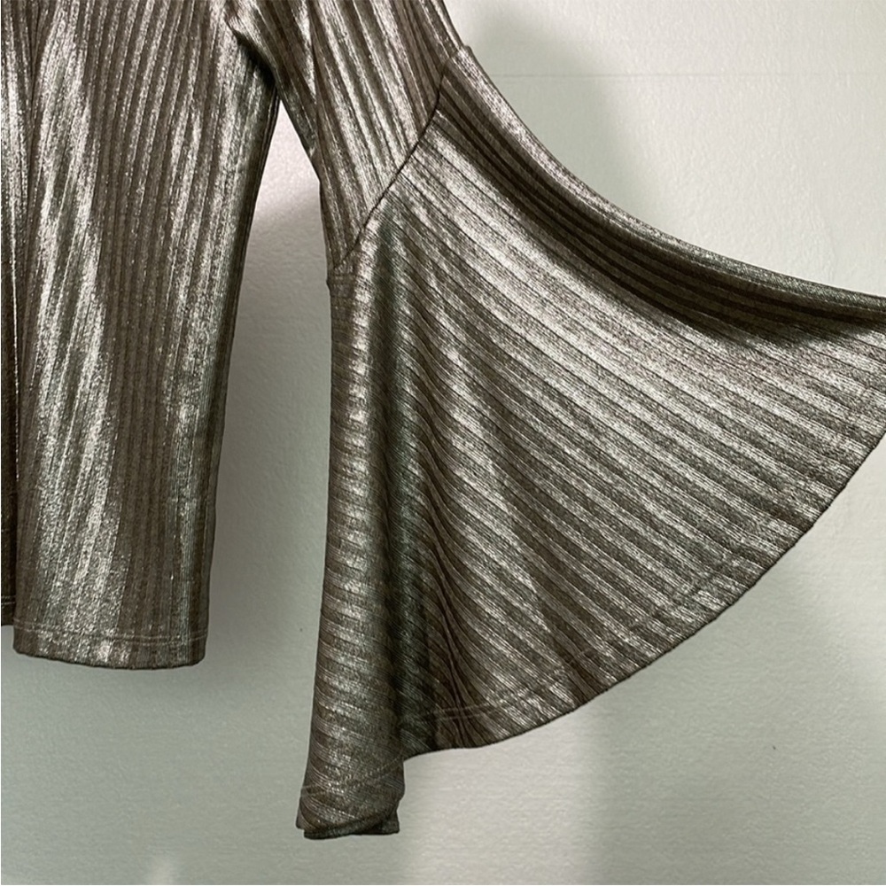 Metallic top - Picture 2 of 5
